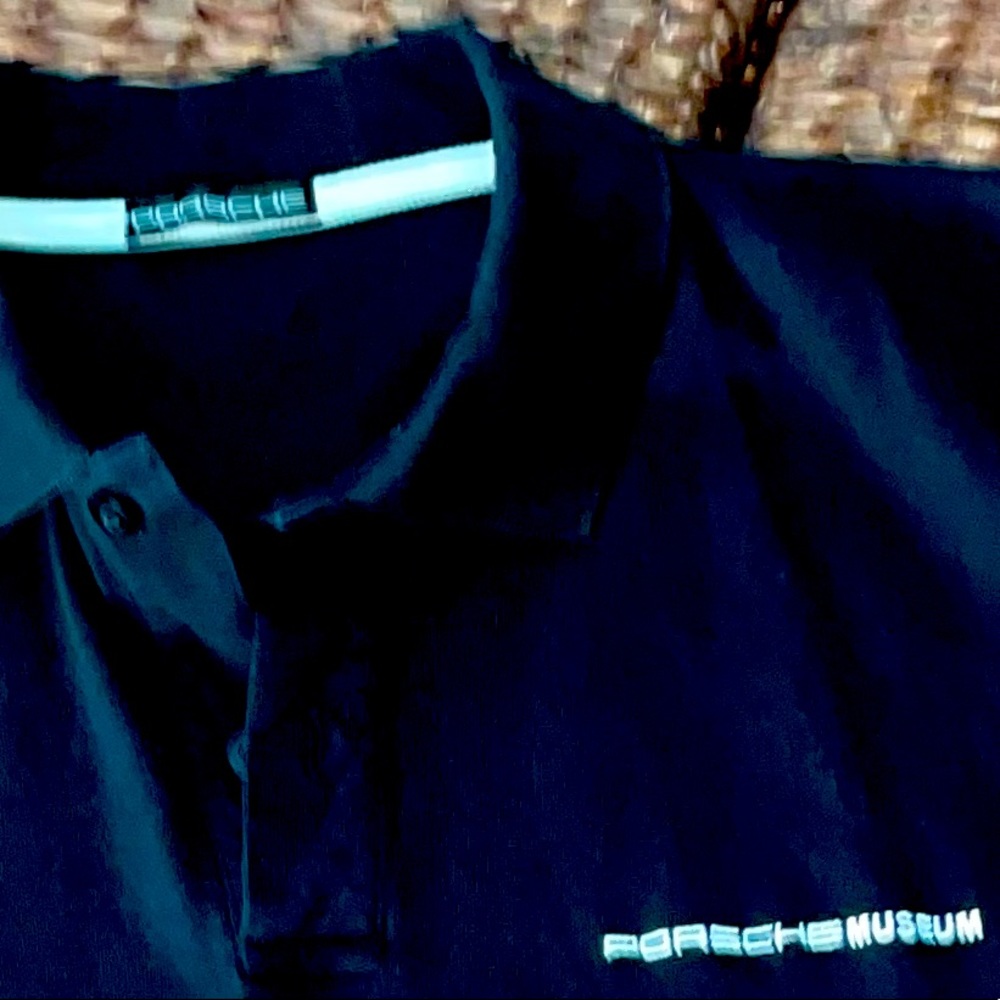 The Porsche Design Polo. Porsche Detail. Porsche Comfort. Porsche Born to drive.